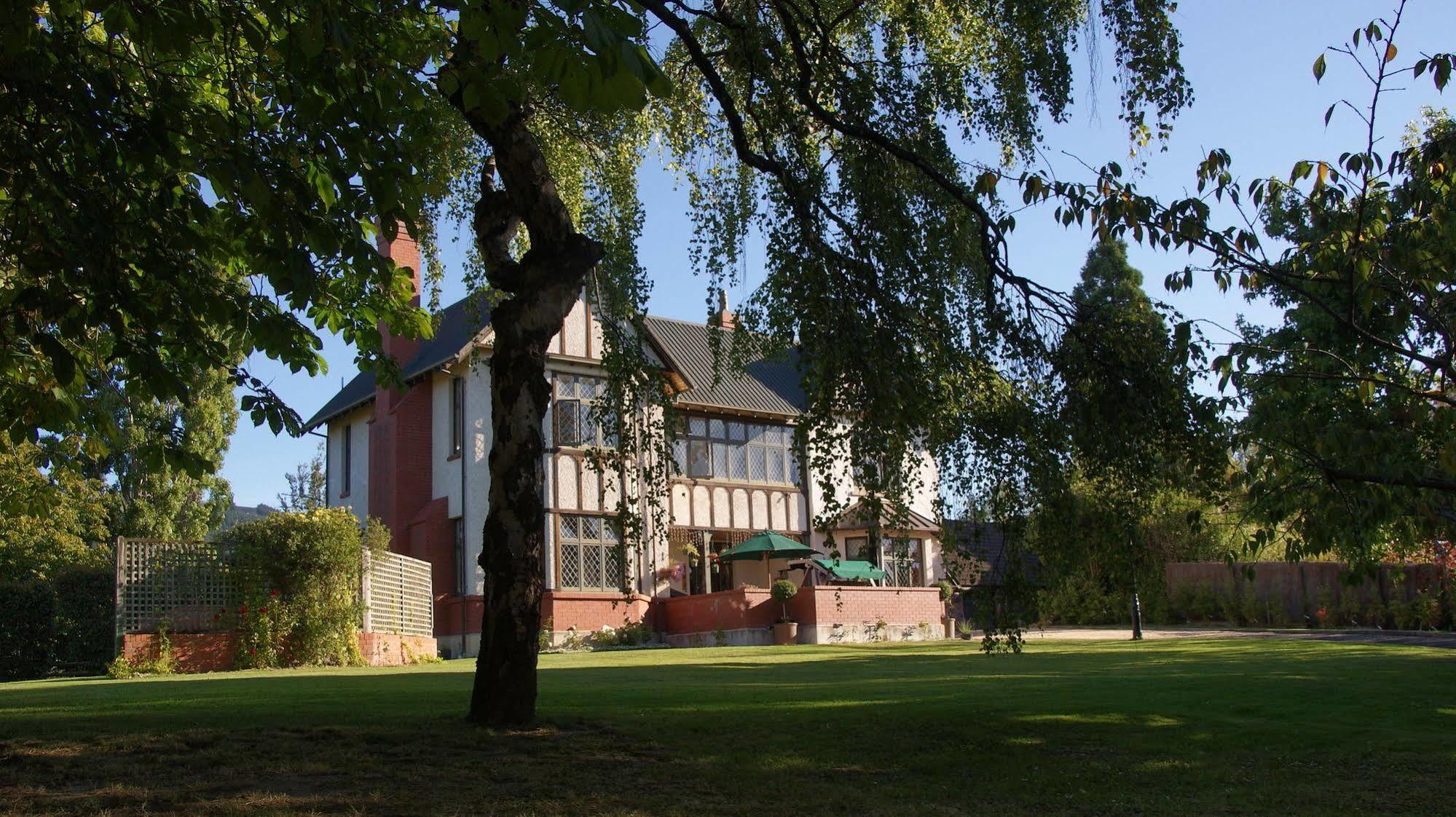 The Birches Bed & Breakfast Bed & Breakfast Mosgiel Exterior photo